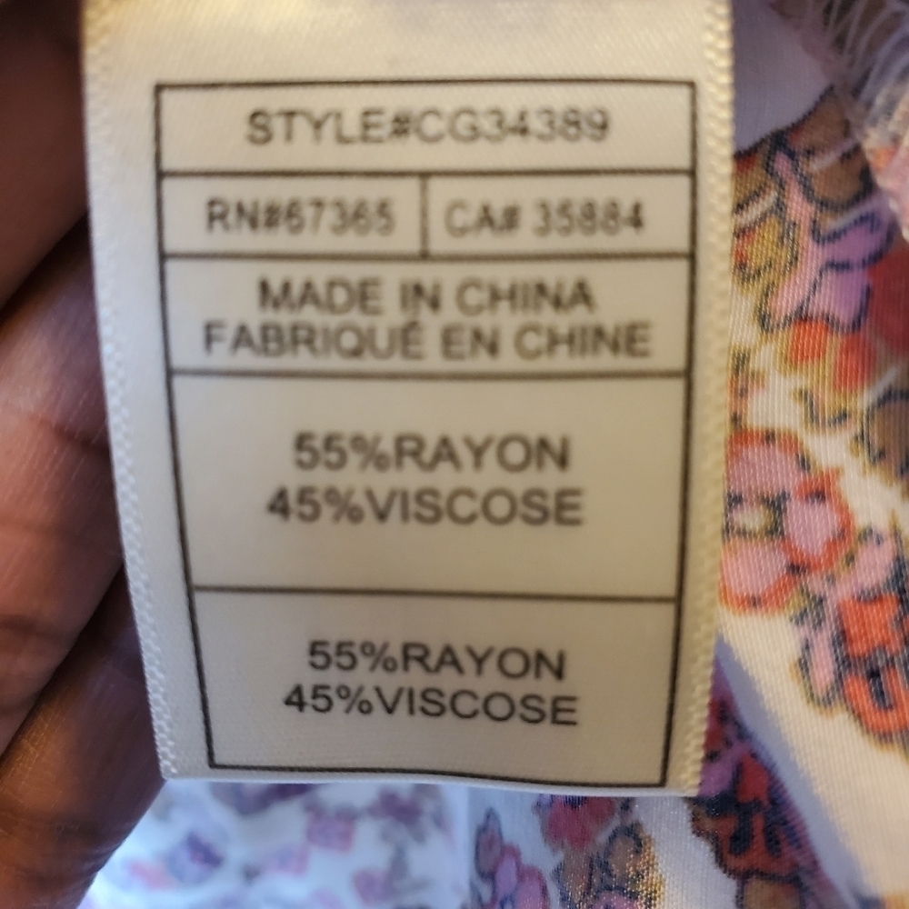 CUPCAKE AND CASHMERE Marlow tank - Picture 9 of 10